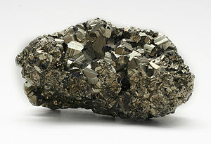 http://freedomwat.ch/wp-content/uploads/2012/08/300px-Iron_disulfide_pyrite1.jpg