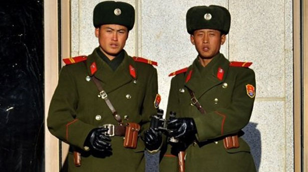 http://freedomwat.ch/wp-content/uploads/2012/10/North-Korean-soldiers-via-AFP2.jpg