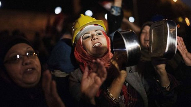 http://freedomwat.ch/wp-content/uploads/2012/12/Egypt-protesters-via-AFP2.jpg